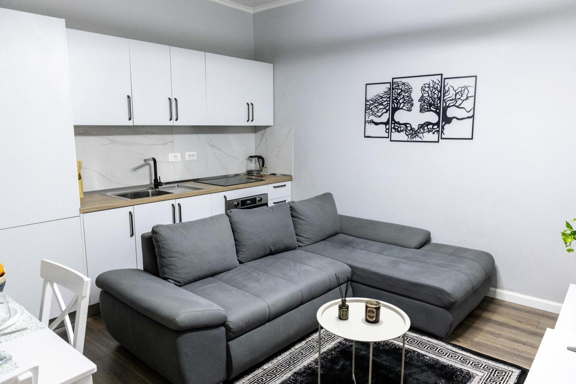 Eka Luxury Tirana