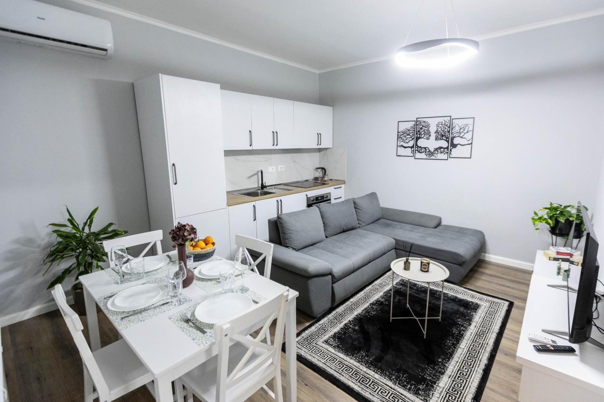 Eka Luxury * Tirana