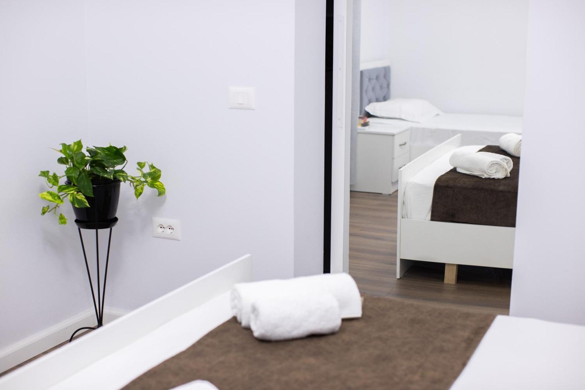 Eka Luxury * Tirana